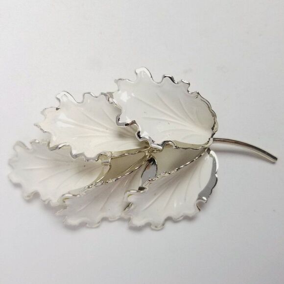 Vintage Large White Enamel Leaf Brooch, Minimal Retro Design Lapel Pin, Estate - Picture 2 of 6